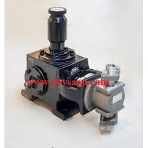 Pompa Dosing UDP 1010 SS-316 Plunger Metering Pump 50 LPH 10 Bar - 1/2